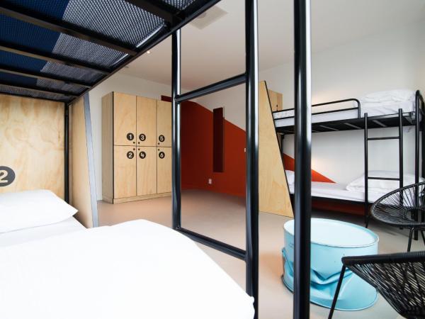 Via Amsterdam : photo 10 de la chambre lit dans dortoir mixte de 6 lits