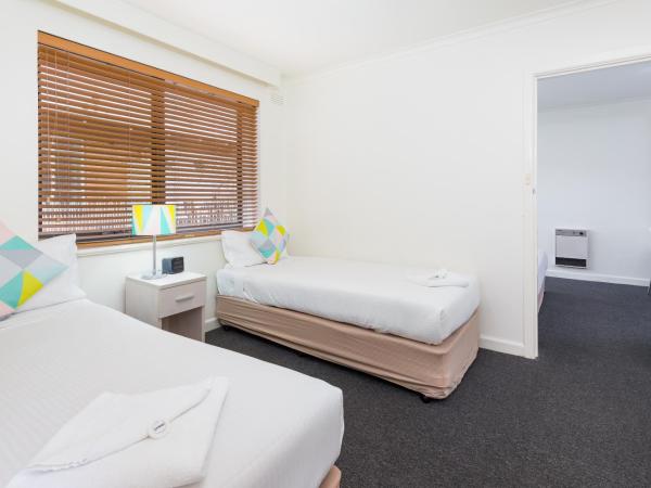 City Edge East Melbourne Apartment Hotel : photo 4 de la chambre appartement familial – albert