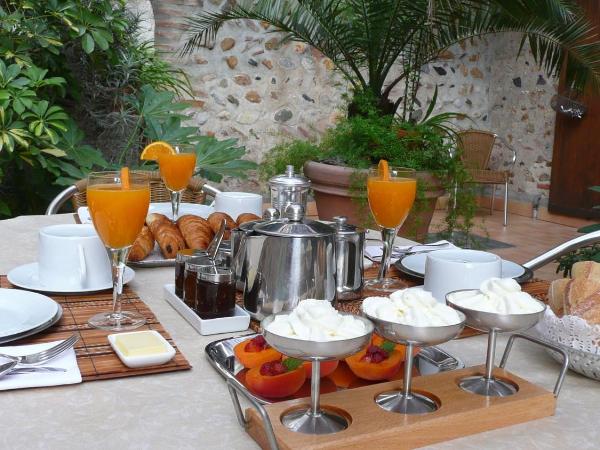 ma chambre d'hôtes à Rivesaltes : photo 1 de la chambre suite familiale