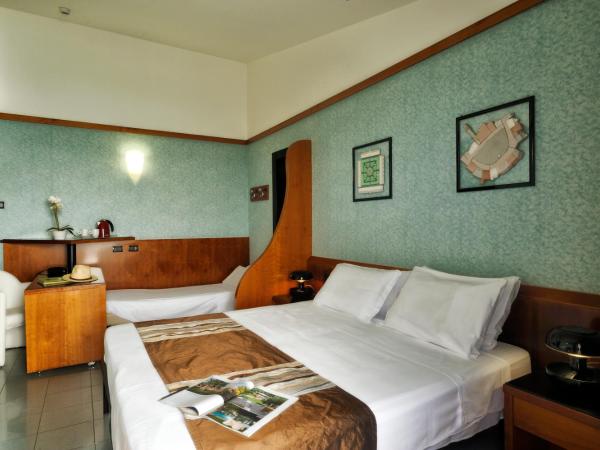 Mare Hotel : photo 3 de la chambre chambre triple - vue sur mer
