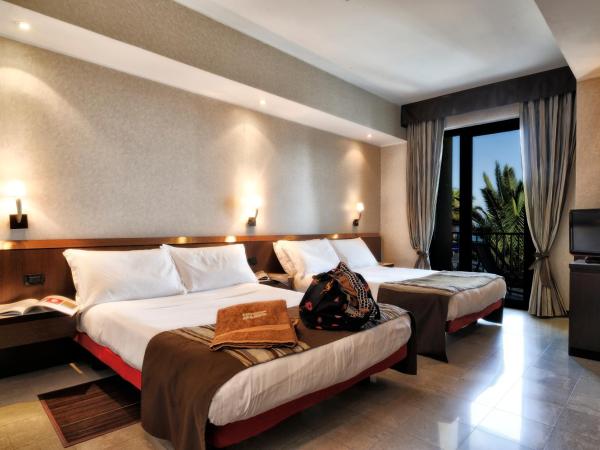 Mare Hotel : photo 2 de la chambre chambre familiale - vue sur colline