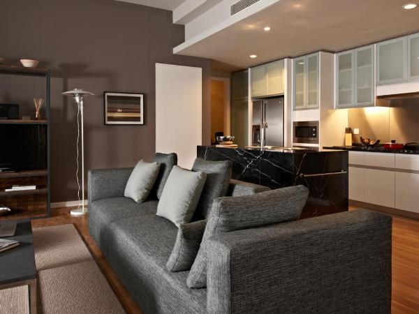 E&O Residences Kuala Lumpur : photo 4 de la chambre hébergement 2 chambres lit king-size et lit queen-size