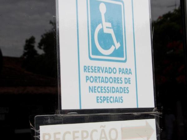 Pousada Praia e Conforto : photo 2 de la chambre chambre double - accessible aux personnes à mobilité réduite