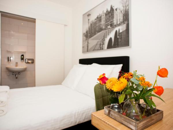 i hotel : photo 4 de la chambre chambre double ou lits jumeaux standard