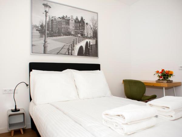 i hotel : photo 5 de la chambre chambre double ou lits jumeaux standard
