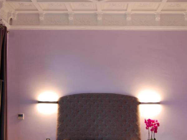 Hotel Ginebra : photo 3 de la chambre chambre quadruple avec balcon 