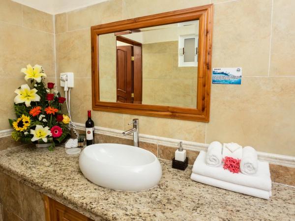 Hotel La Joya Isla Mujeres : photo 3 de la chambre suite lit king-size - vue sur mer