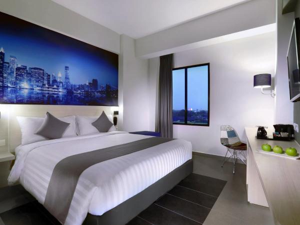 Hotel Neo+ Kebayoran Jakarta : photo 5 de la chambre chambre double ou lits jumeaux standard