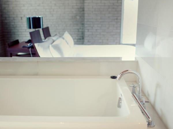 Hotel Ocho : photo 2 de la chambre chambre lit king-size deluxe