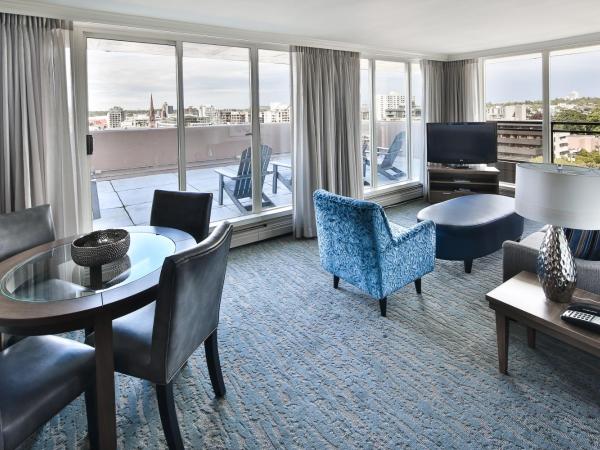 Chateau Victoria Hotel & Suites : photo 1 de la chambre suite 2 chambres