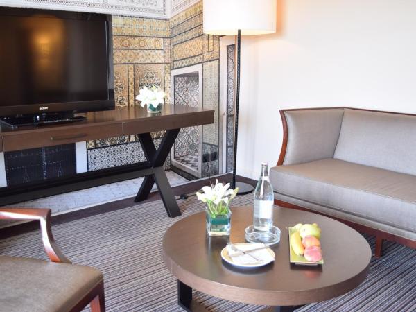 OCEANA HOTEL & SPA 
