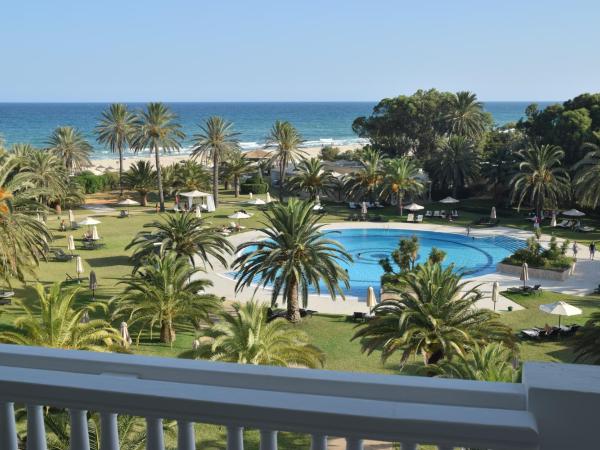 OCEANA HOTEL & SPA 