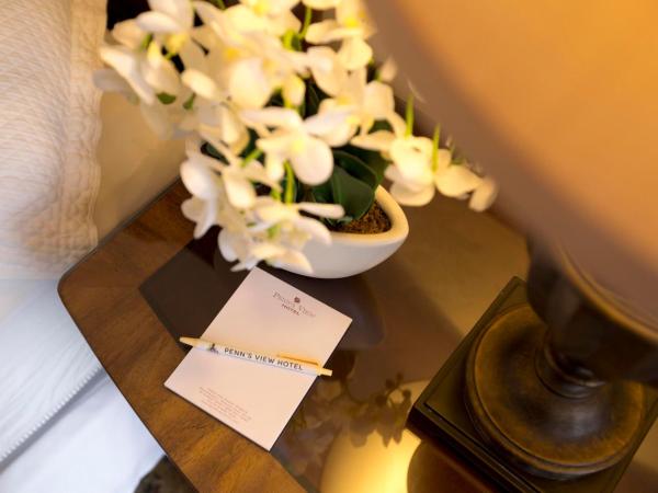 Penn's View Hotel Philadelphia : photo 2 de la chambre chambre lit queen-size