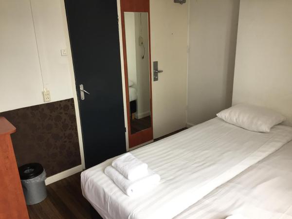 Hotel Amsterdam Inn : photo 1 de la chambre chambre triple dernier Étage