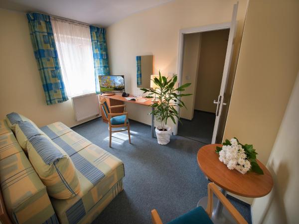 EA Hotel Tosca : photo 5 de la chambre suite junior