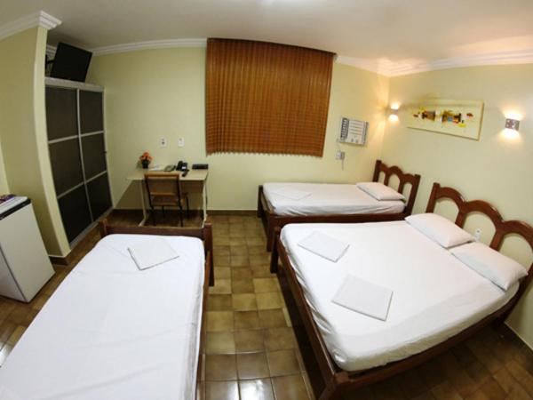 Hotel Belem Fortaleza : photo 2 de la chambre chambre quadruple