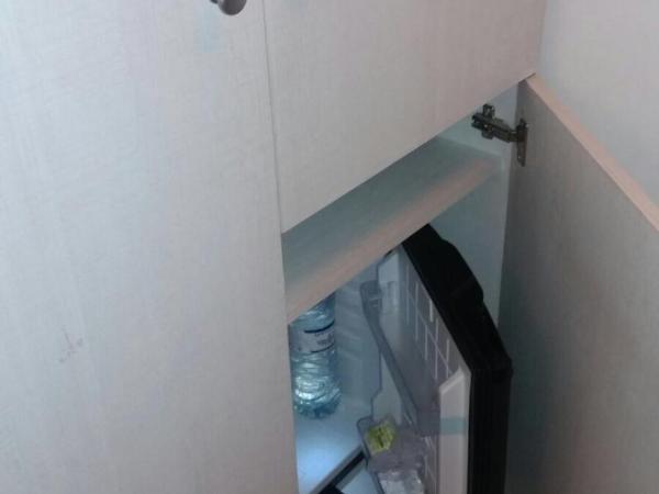 Hostalin Barcelona Gran Via : photo 9 de la chambre chambre double Économique avec salle de bains séparée