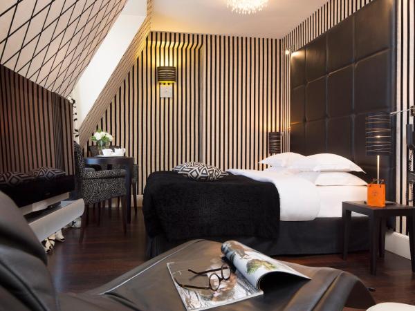 Hotel Ares Eiffel : photo 1 de la chambre suite junior - vue sur tour eiffel