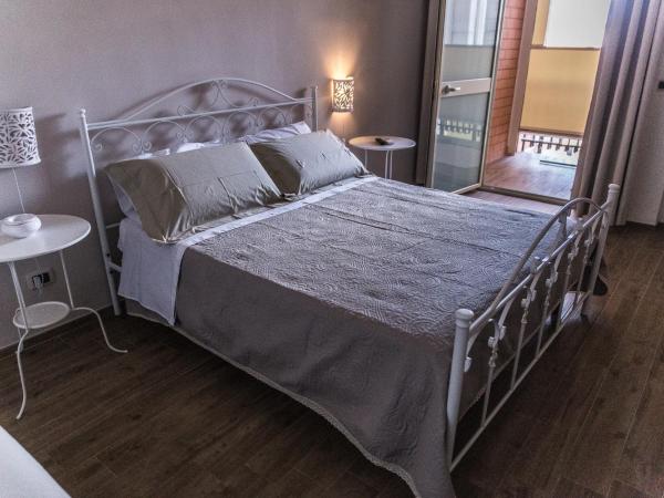 B&B Amelì : photo 2 de la chambre chambre triple