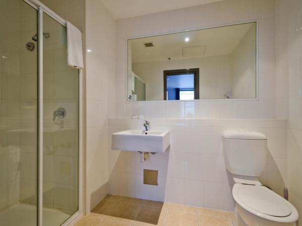 City Square Motel : photo 4 de la chambre chambre avec lit queen-size entreprise