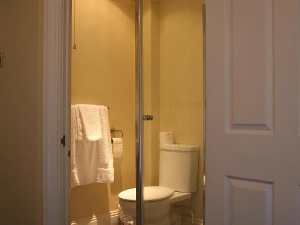 Gillygate Guest House : photo 3 de la chambre chambre lits jumeaux avec salle de bains privative séparée