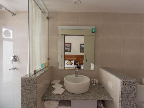 Oasis Kathmandu Hotel : photo 9 de la chambre chambre familiale deluxe - navette gratuite depuis l'aéroport