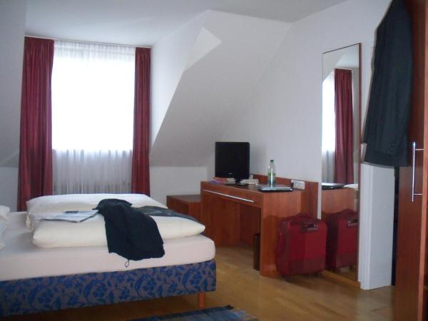 Hotel Lutter : photo 8 de la chambre chambre familiale