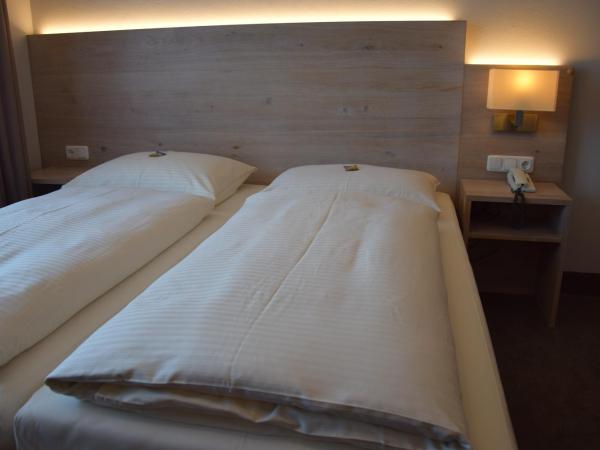 Hotel Lutter : photo 10 de la chambre chambre double