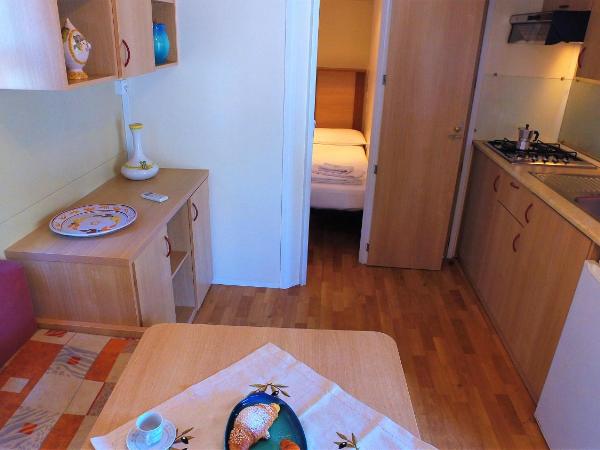 Camping Jonio : photo 3 de la chambre mobile home - vue sur mer