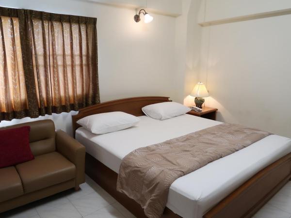 Phawana Sweet Hotel : photo 2 de la chambre chambre lit king-size standard