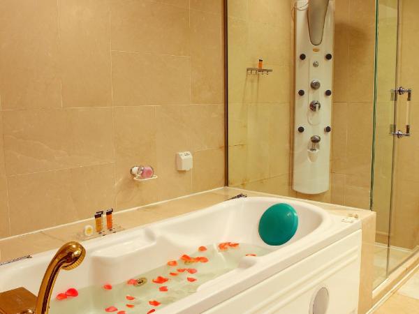 Asia International Hotel Guangdong : photo 5 de la chambre suite exécutive