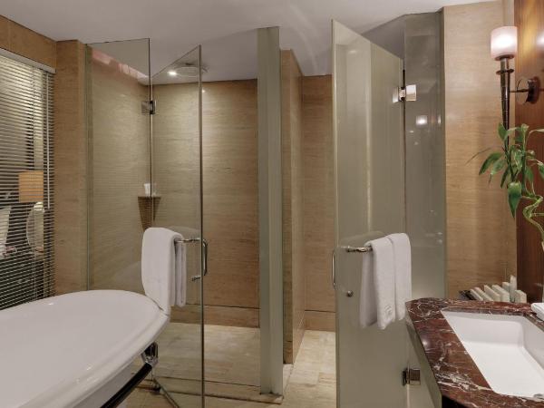 Hotel Indonesia Kempinski Jakarta : photo 4 de la chambre chambre king de luxe