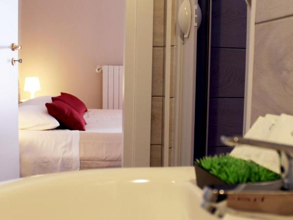 Vesuviane 'E Belle 'Mbriane B&B : photo 10 de la chambre chambre familiale avec salle de bains privative