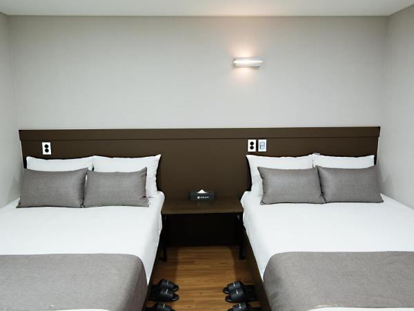 Ehwa In Myeongdong : photo 4 de la chambre chambre quadruple standard