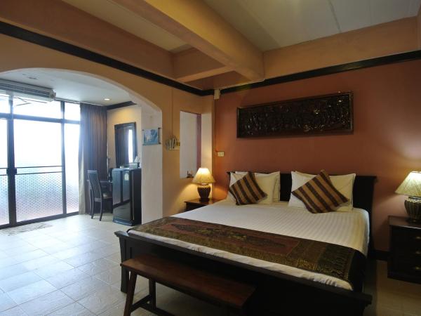 Pissamorn House : photo 3 de la chambre suite junior avec balcon