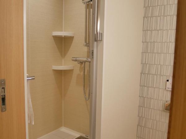 Red Roof Inn & Suites Osaka Namba Nipponbashi : photo 5 de la chambre chambre lits jumeaux standard