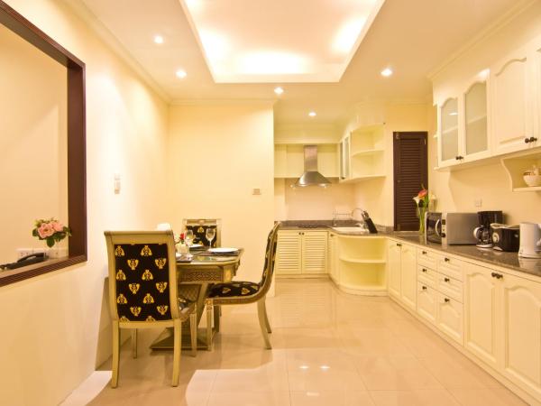 LK Royal Suite : photo 5 de la chambre offre spéciale - suite versace