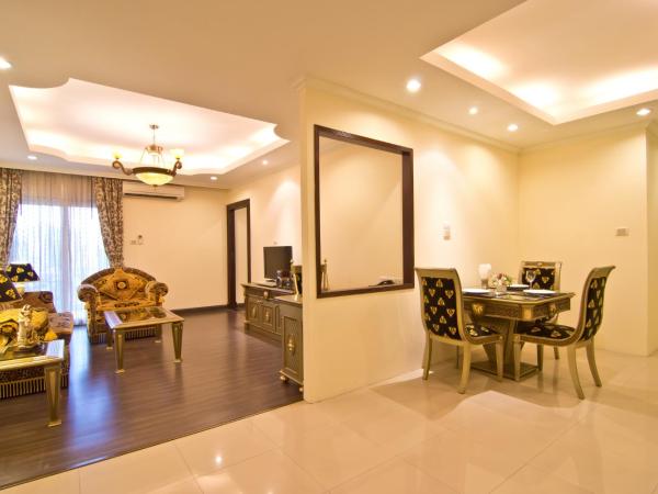 LK Royal Suite : photo 10 de la chambre offre spéciale - suite versace