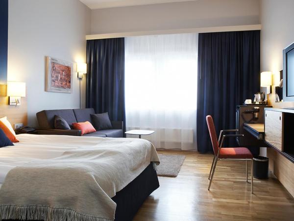 Quality Hotel Waterfront : photo 3 de la chambre chambre familiale