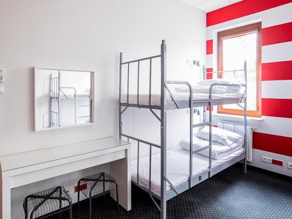 Inbed Hostel : photo 4 de la chambre lit dans dortoir 6 lits