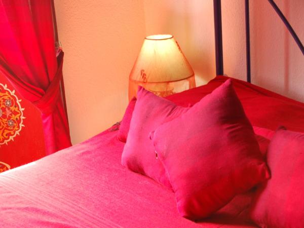 Riad Le Grand Large : photo 3 de la chambre chambre double ou lits jumeaux