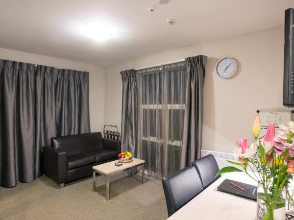 Vita Nova Motel : photo 10 de la chambre compact two-bedroom unit