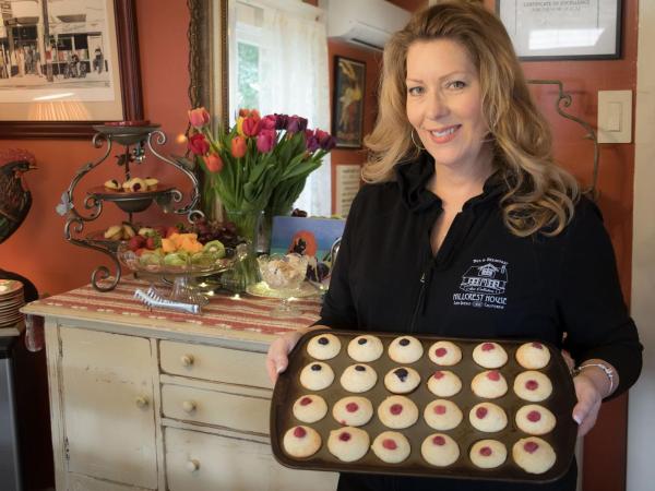 Hillcrest House Bed & Breakfast : photo 10 de la chambre chambre lit queen-size de luxe avec douche