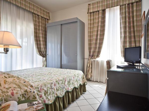 Hotel Italia : photo 6 de la chambre chambre double standard