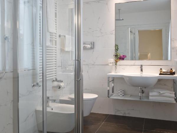 Hotel Italia : photo 3 de la chambre chambre double exécutive