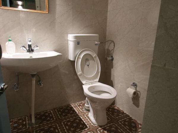 Jaipur Jantar Hostel : photo 2 de la chambre dortoir climatisé udaan 6 lits