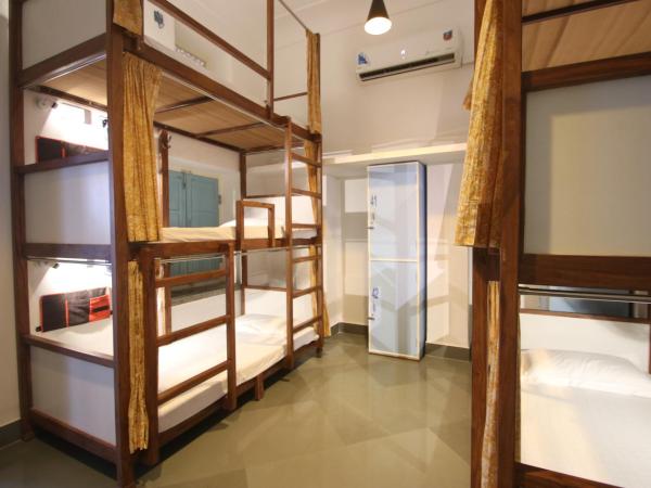 Jaipur Jantar Hostel : photo 4 de la chambre dortoir climatisé udaan 6 lits