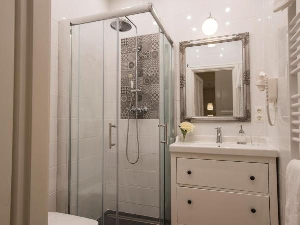 Serenity Boutique Budapest : photo 2 de la chambre petite chambre double ou lits jumeaux