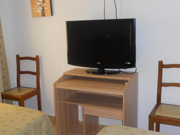 Hostal El Descanso : photo 7 de la chambre chambre lits jumeaux