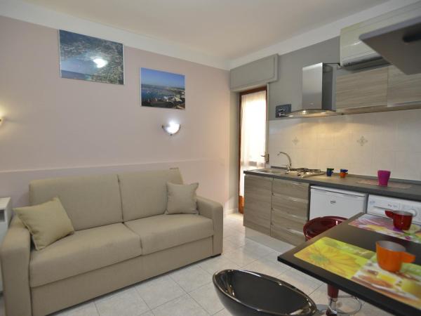 Guest house l'Edera di Gavina apt : photo 5 de la chambre studio